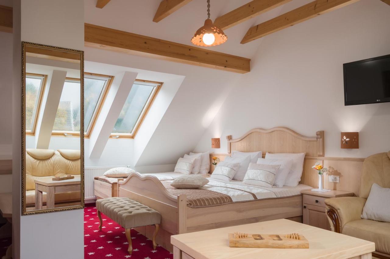 Hotel Planinka Ljubno Eksteriør billede
